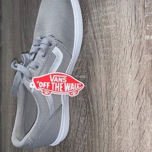 Champ man lite van (gray)